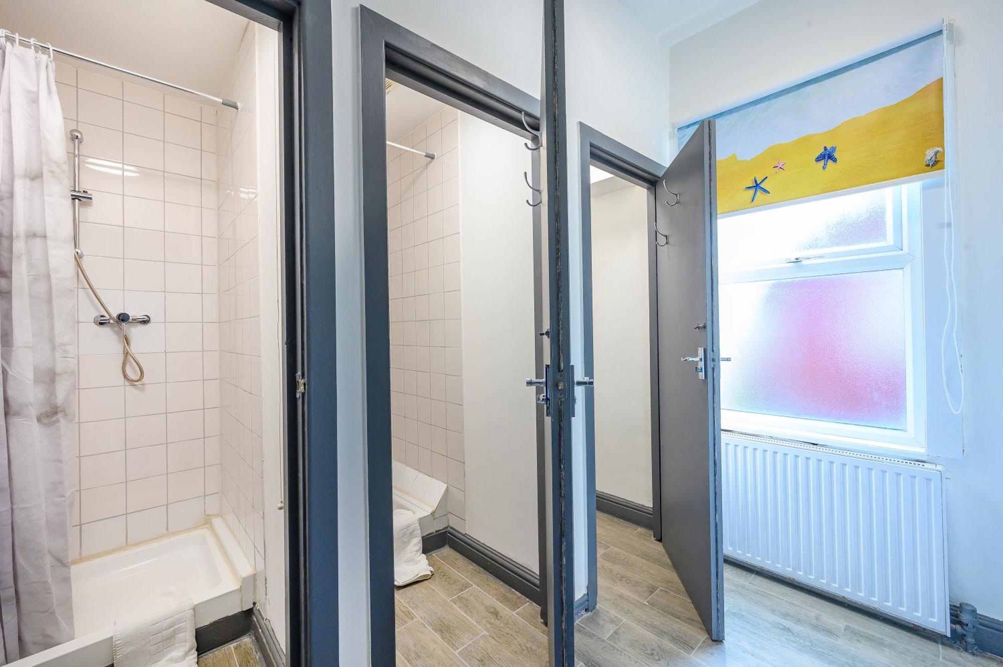 -Rf7H- For Your Relaxed & Cosy Free Parking Лийдс Екстериор снимка